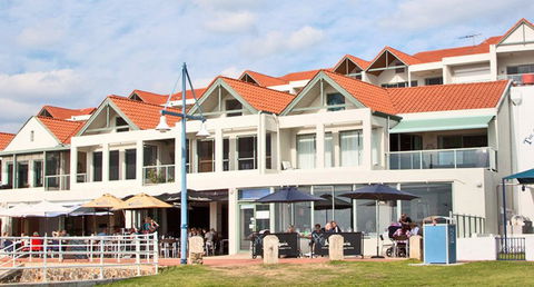 Emmas On The Boardwalk - Melbourne 4u 1
