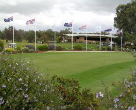 Tocumwal NSW Accommodation Melbourne
