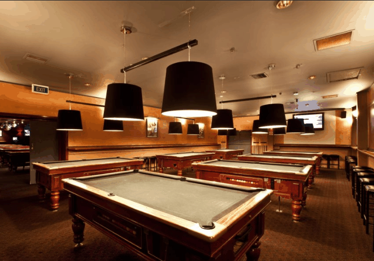 Civic Pub - Melbourne 4u