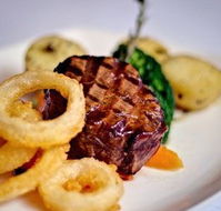 Grumpys Barefoot Bar Steak  Seafood Grill - Accommodation Melbourne