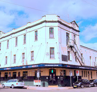 Caledonian Hotel - Melbourne 4u