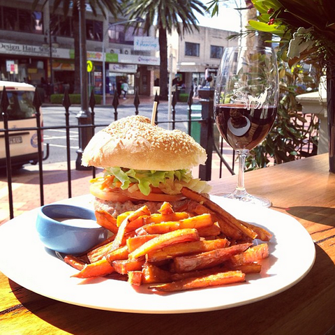 The Pig & Tinder Box - Accommodation Melbourne 2