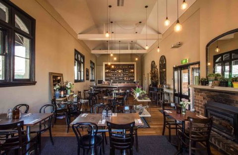 Union Bank Wine Bar - Accommodation Melbourne 0