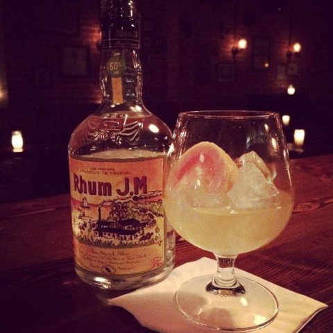 Sneaky Tony's - Accommodation Melbourne 0