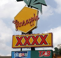 Pineapple Hotel - Accommodation Melbourne