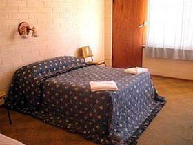 Nullarbor SA Accommodation Melbourne