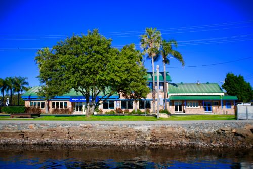 Tea Gardens NSW Accommodation Melbourne