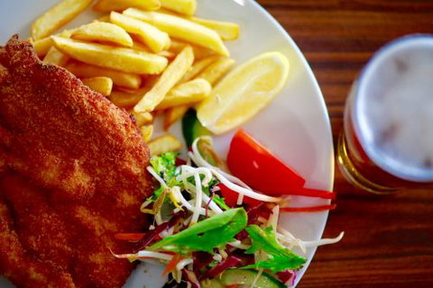 Tea Gardens Hotel–Motel - Accommodation Melbourne 2