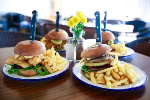 Tea Gardens Hotel–Motel - Accommodation Melbourne 3