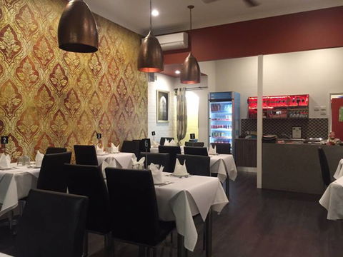 Aromas Of India Restaurant - Accommodation Melbourne 6