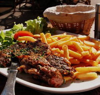 Lake Macquarie Hotel - Accommodation Melbourne