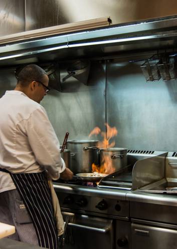 White Bull Hotel Armidale - Accommodation Melbourne 2