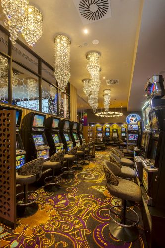 Brothers Leagues Club - Accommodation Melbourne 2