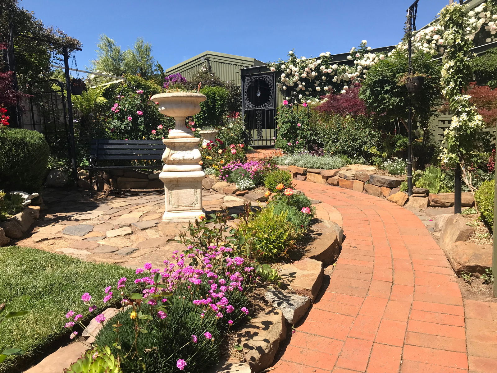 Crookwell NSW Accommodation Melbourne
