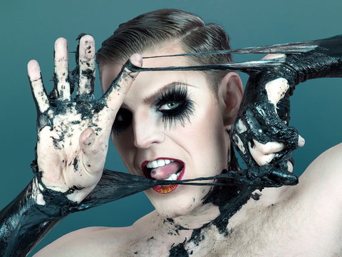 Reuben Kaye Comes Out To Play - Accommodation Melbourne 0