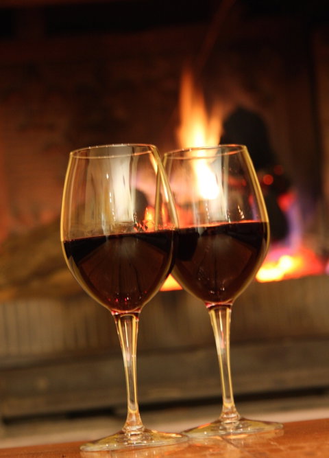 Fireside Pig And Pinot At Contentious Character - Accommodation Melbourne 1