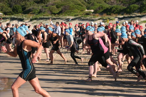 Port Stephens Triathlon Festival - Accommodation Melbourne 0