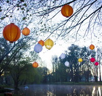 Lanterns on the Lagoon - Accommodation Melbourne