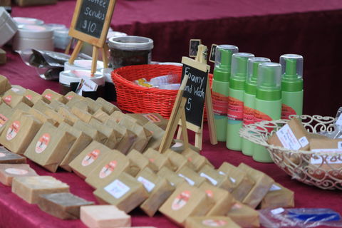 QCWA Sunday Markets Charters Towers - Accommodation Melbourne 0