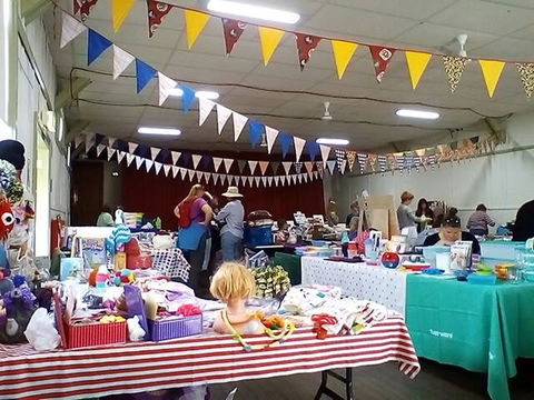 Tarago Craft, Art, Produce Seasonal (CAPS) Market - Accommodation Melbourne 0