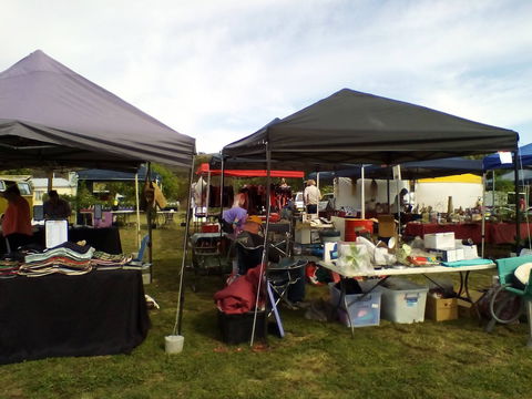 Tarago Craft, Art, Produce Seasonal (CAPS) Market - Accommodation Melbourne 1