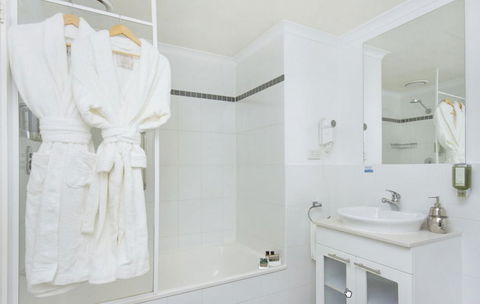 Pacific Suites Canberra - Accommodation Melbourne 6