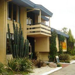 Econo Lodge Hacienda International - Accommodation Melbourne 3