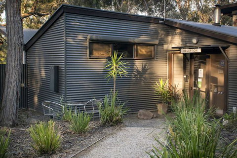 DULC Cabins - Accommodation Melbourne 1