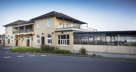 The Huskisson - Accommodation Melbourne 1