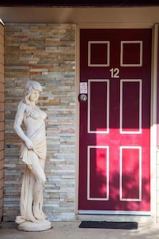 Edinburgh Motor Inn - Accommodation Melbourne 1