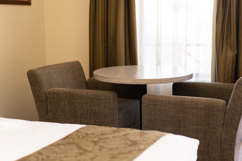 Prince Of Wales Motor Inn - Accommodation Melbourne 2