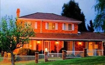 Kinross Inn - Accommodation Melbourne 2