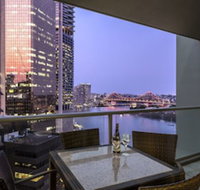 Oaks Brisbane on Felix Suites - Accommodation Melbourne