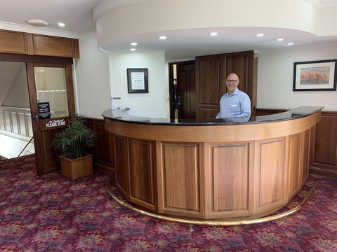 Ensenada Motor Inn And Suites - Accommodation Melbourne 0