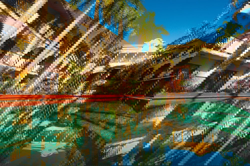 Manunda QLD Accommodation Melbourne