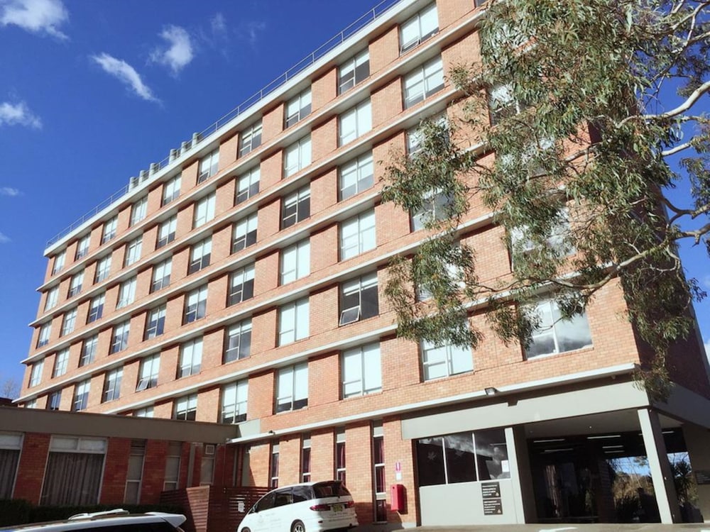 Cecil Park NSW Accommodation Melbourne