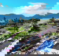 Holiday Inn Cairns Harbourside an IHG Hotel - Accommodation Melbourne