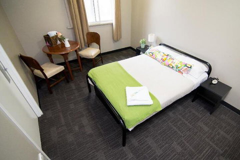 Base Brisbane Embassy - Accommodation Melbourne 7