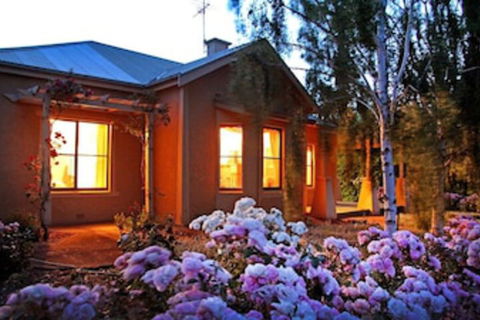 Beauchamp House - Accommodation Melbourne 0
