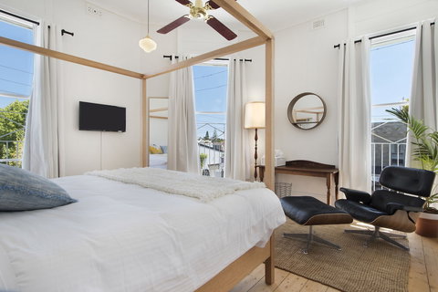 The Local Hotel - Accommodation Melbourne 6