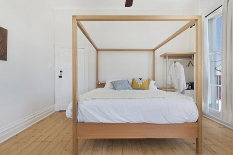 The Local Hotel - Accommodation Melbourne 3