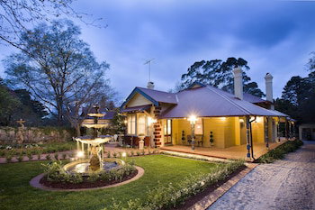 Varenna - Accommodation Melbourne 3