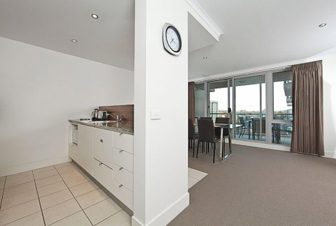Accommodate Canberra - The Avenue - Accommodation Melbourne 6