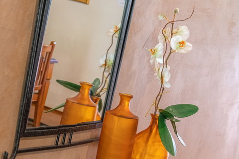 Birds 'n' Bloom Cottages - Accommodation Melbourne 1