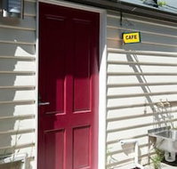 Lowena Cafe and Accommodation - Accommodation Melbourne