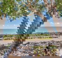 Seascape Luxury Beachfront Holiday House - Accommodation Melbourne