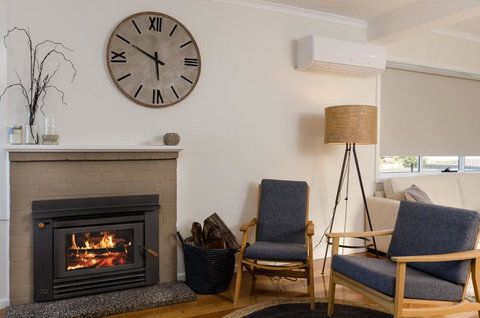 Penguin Beach House - Accommodation Melbourne 3