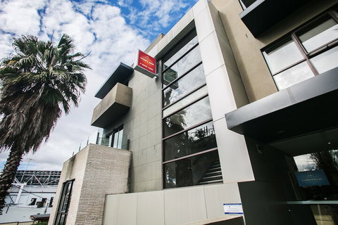 Comfy Kew Apartments - Accommodation Melbourne 3