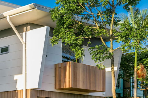 A PERFECT STAY - KoKo's Beach Houses 1 And 2 - Accommodation Melbourne 0