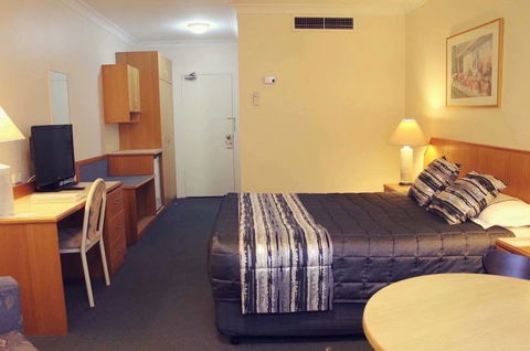 Charbonnier Motor Inn - Accommodation Melbourne 3